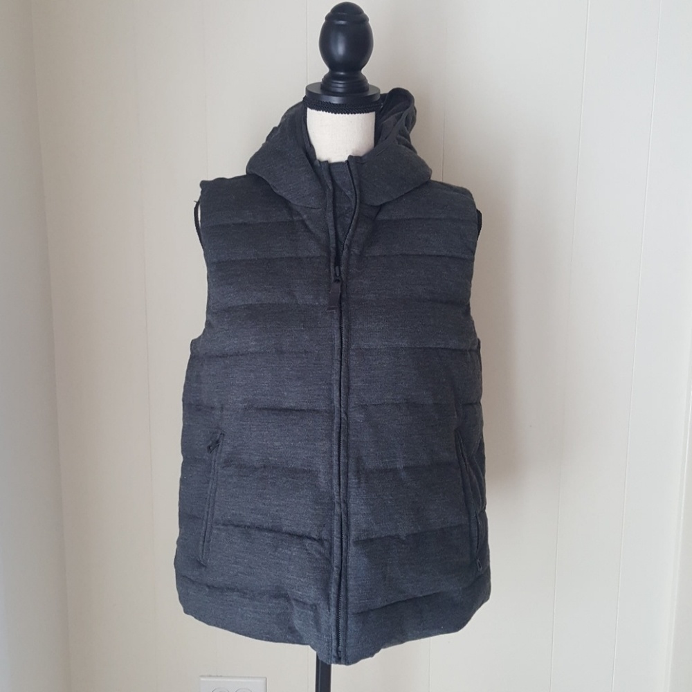GAP Dark Gray Primaloft Hooded Vest Medium